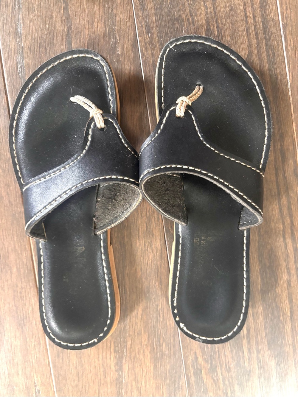 Kino Black Leather Thong Flip Flop Sandals- Made in Key West USA- Size 8